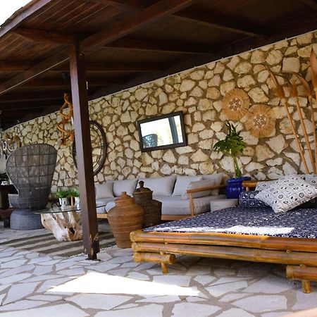 Luxury Villa Athina Никиана Екстериор снимка